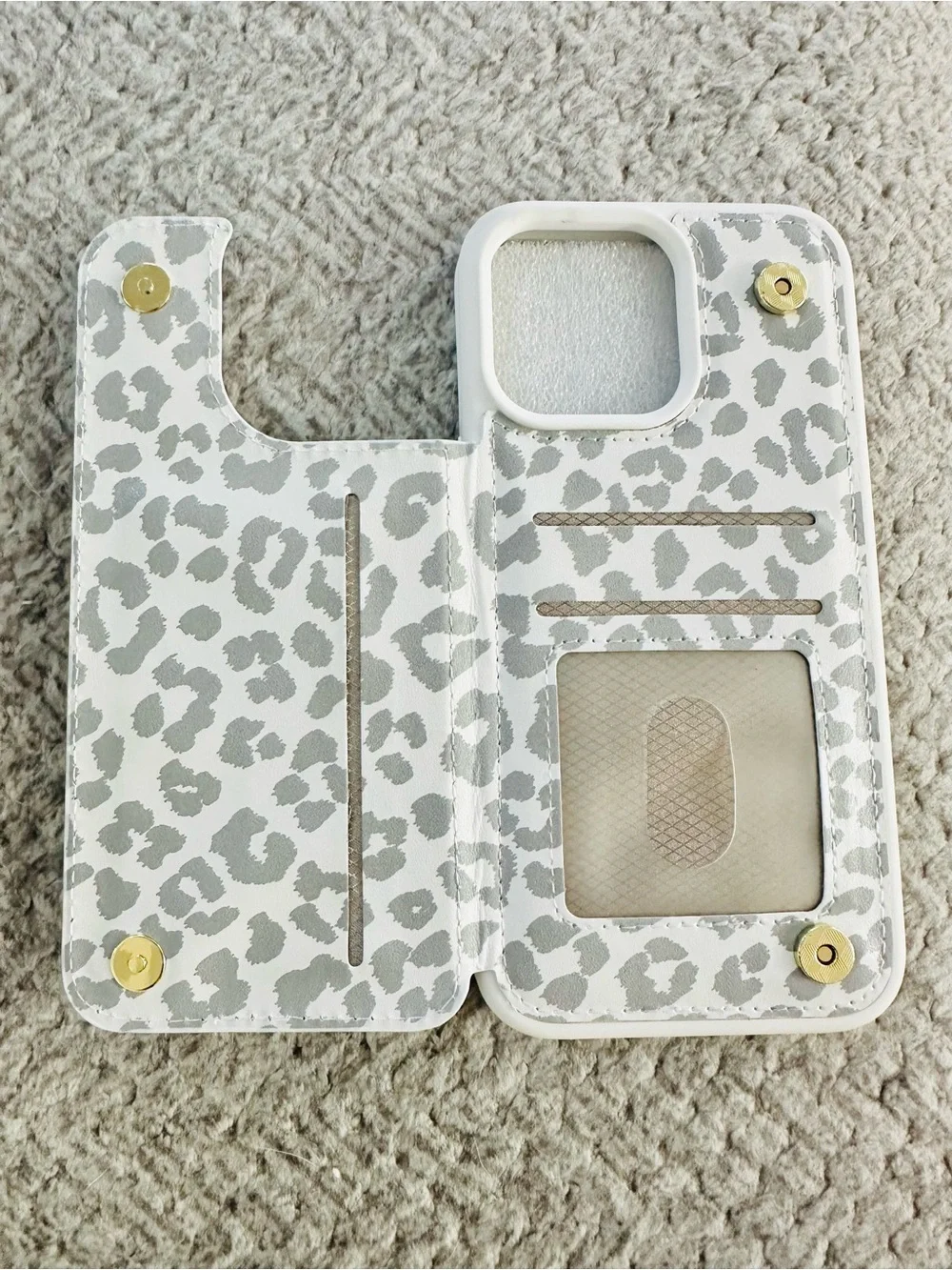 White & Gray Leopard Card Wallet Phone Case